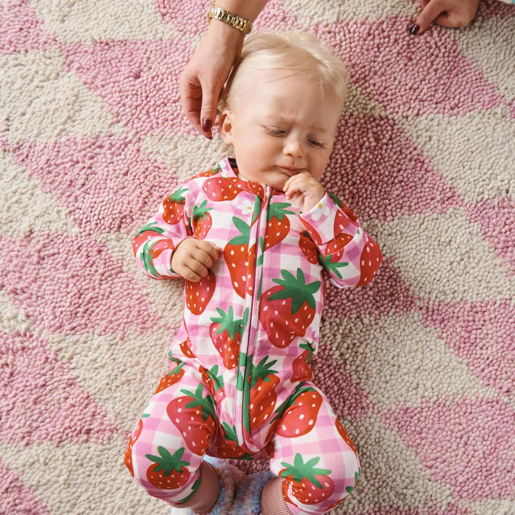 KIP & CO STRAWBERRY JAM ORGANIC L/S ZIP ROMPER